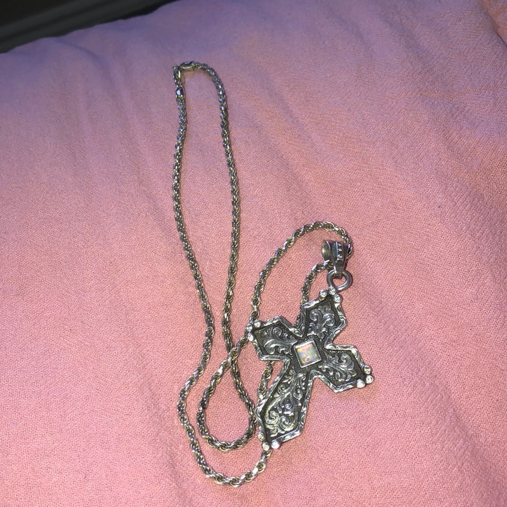Hyo silver necklace